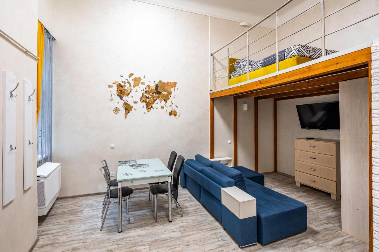 Apartment On Kovzhuna Street Lviv Exteriör bild